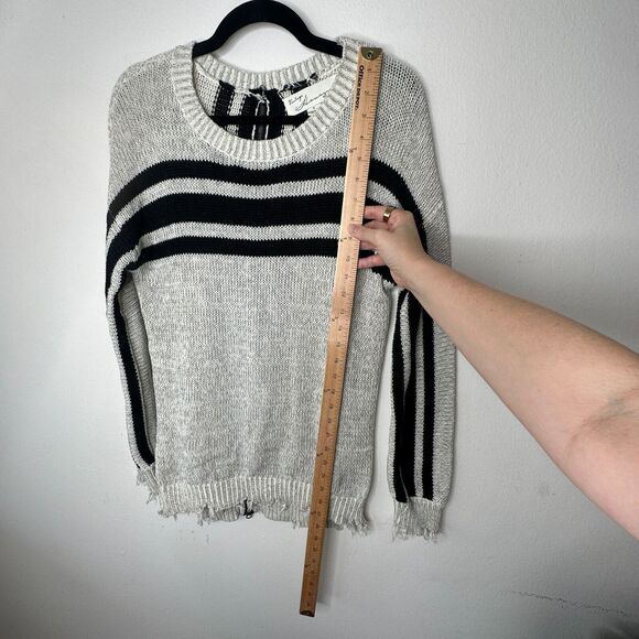 Havana Gray Black Stripe Distressed Long Sleeve Round Neck Sweater Zip Back SM - Picture 12 of 12